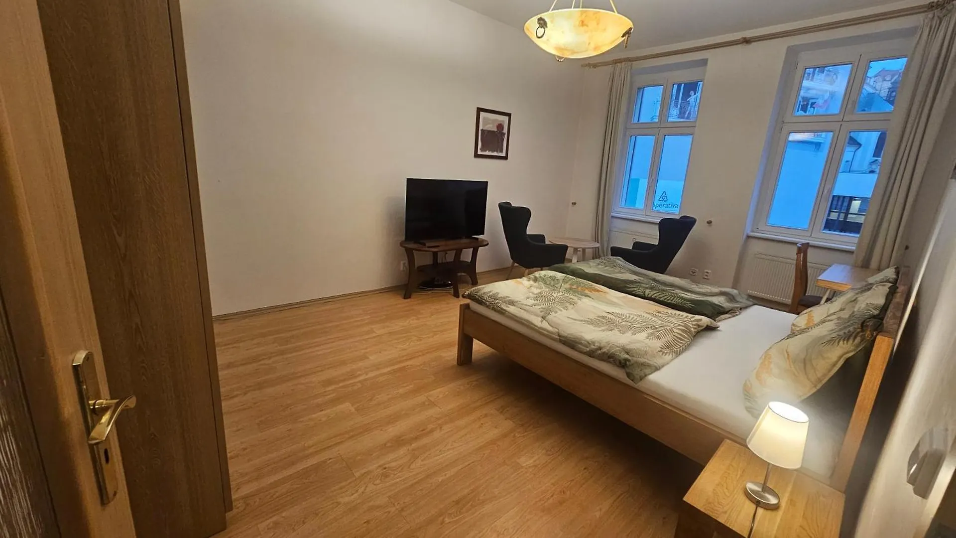Contatti di Byt 69M2 Na Trzni Kolonade